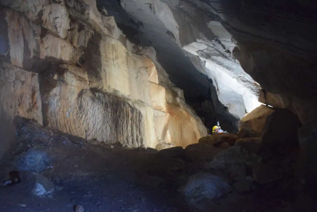 The stability of the underground galleries